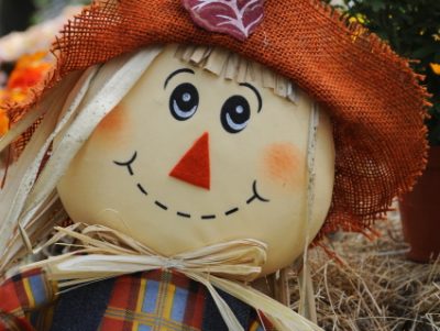 fall scarecrow